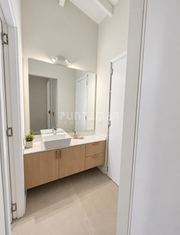 Casa ID.213994 - VENTA DE CASA  4 DORMITORIOS EN BARRIO PRIVADO LA CAÑADA