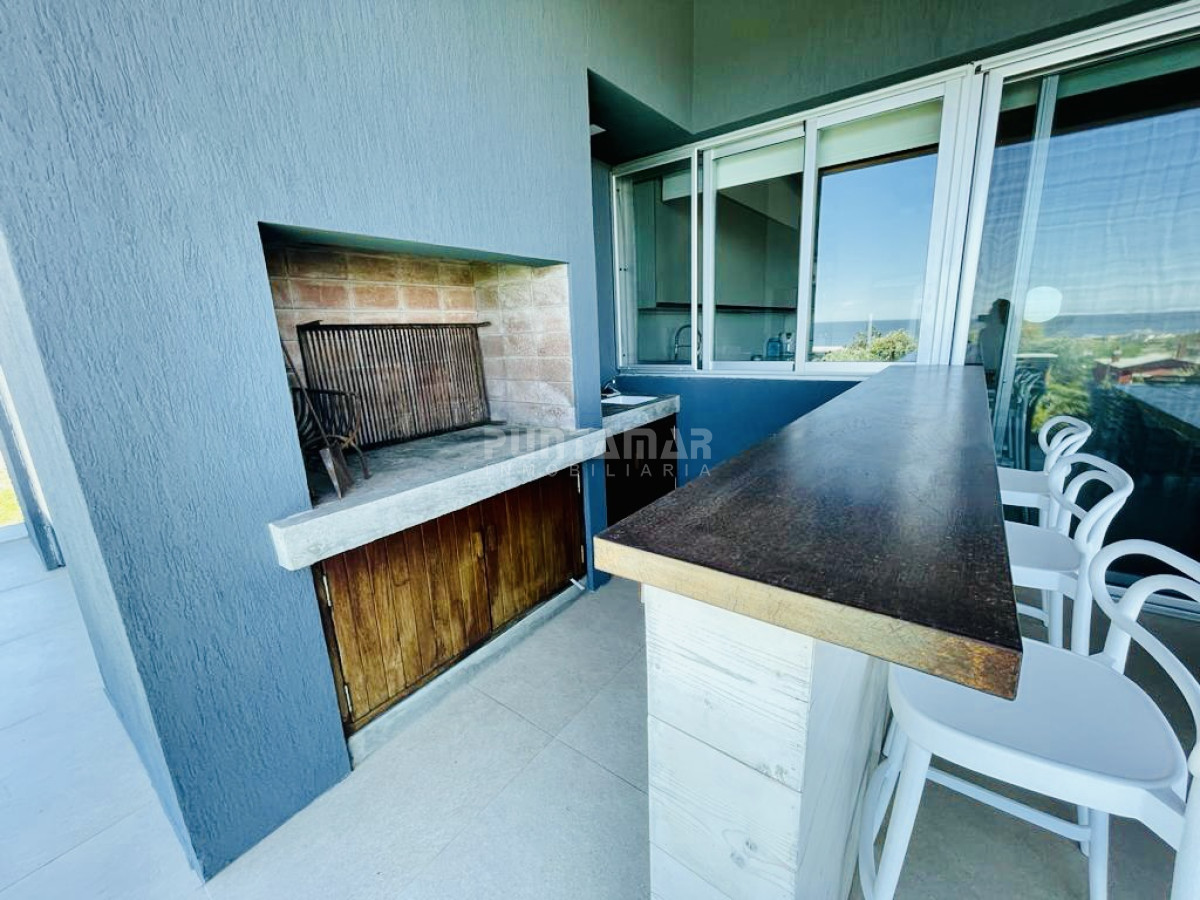 Casa ID.211944 - ESPECTACULAR CASA CON PISCINA Y VISTA AL MAR EN EL CHORRO