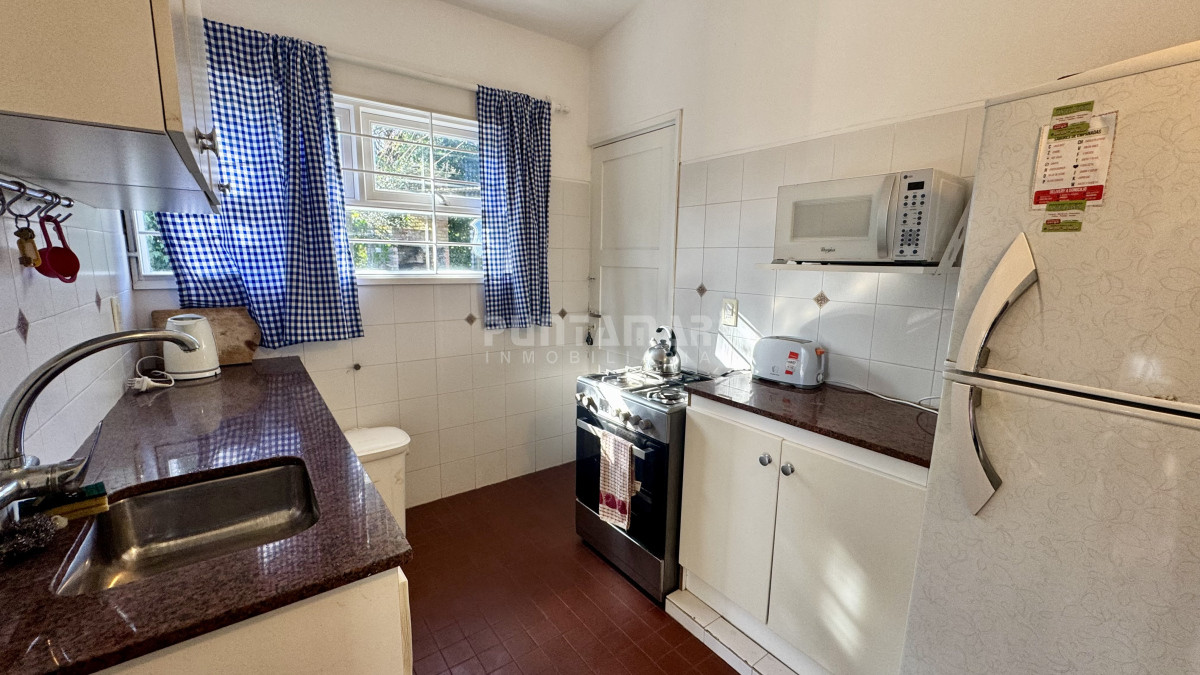 Casa ID.213710 - ALQUILER HERMOSO CHALET DE 4 DORMITORIOS A 900 MTS DEL MAR