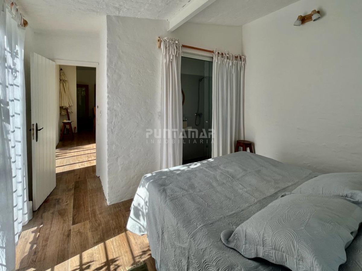Casa ID.210662 - CASA DE 4 DORMITORIOS CON PISCINA