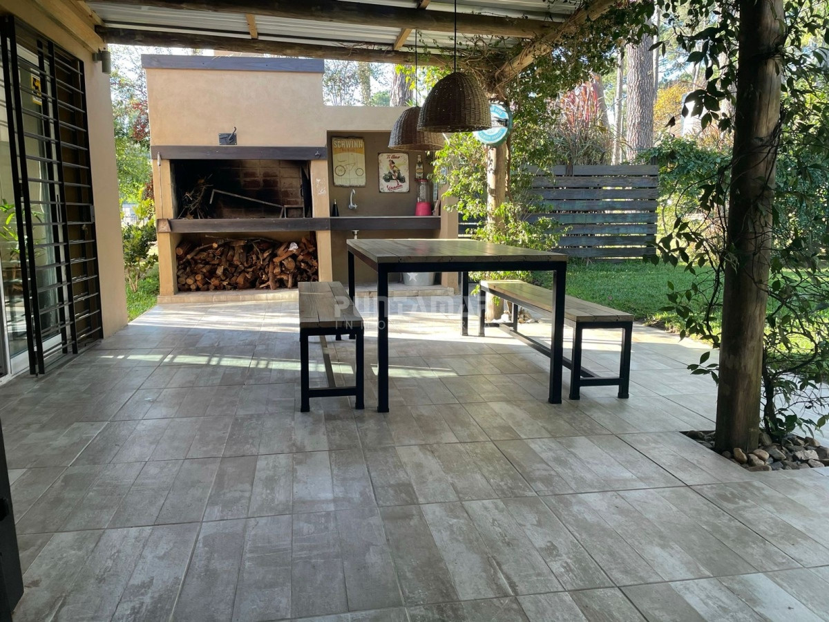 Casa ID.213368 - Casa en venta en Parque Burnett