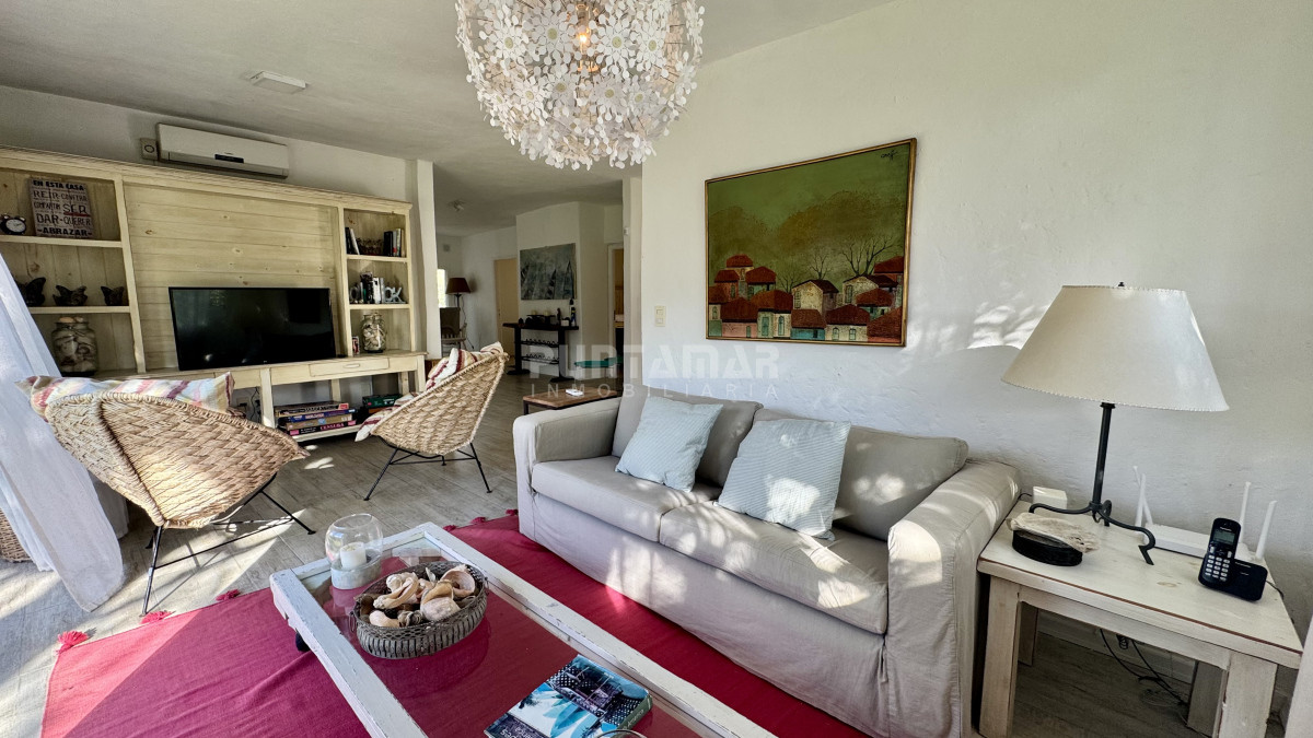 Casa ID.213056 - Casa en alquiler Pueblo San Vicente 