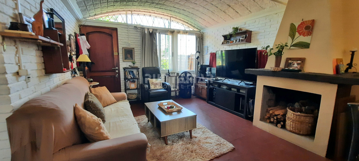 Casa ID.213487 - COMODA CASA DE 2 DORMITORIOS EN PINARES