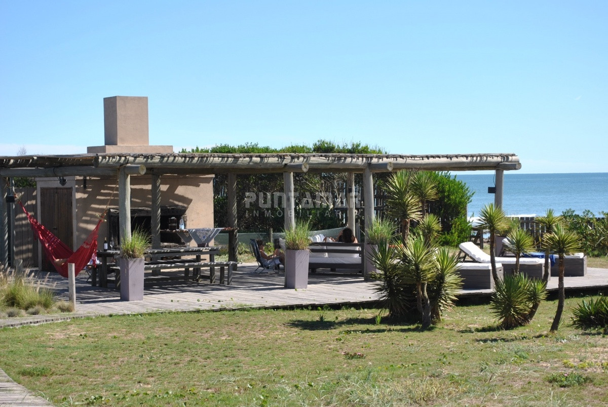 Casa ID.211119 - ESPECTACULAR PREDIO DE 15.000 M2 SOBRE EL MAR EN LA PALOMA La Paloma
