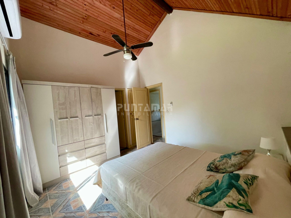 Casa ID.213858 - Casa en Miramar Acres, parque y piscina 
