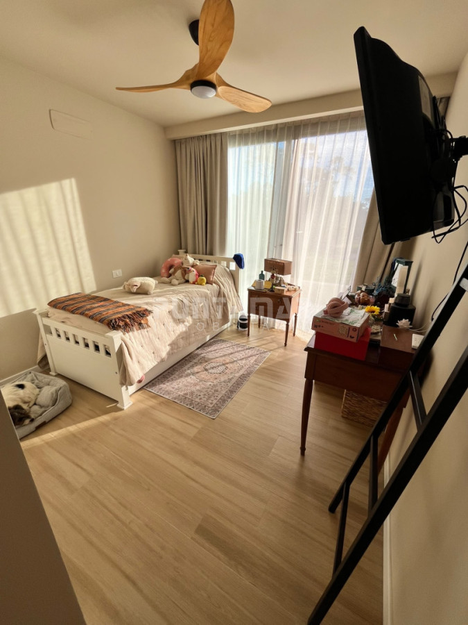 Casa ID.213903 - VENTA CASA EN PUNTA DEL ESTE  EN BARRIO PRIVADO LA CAÑADA