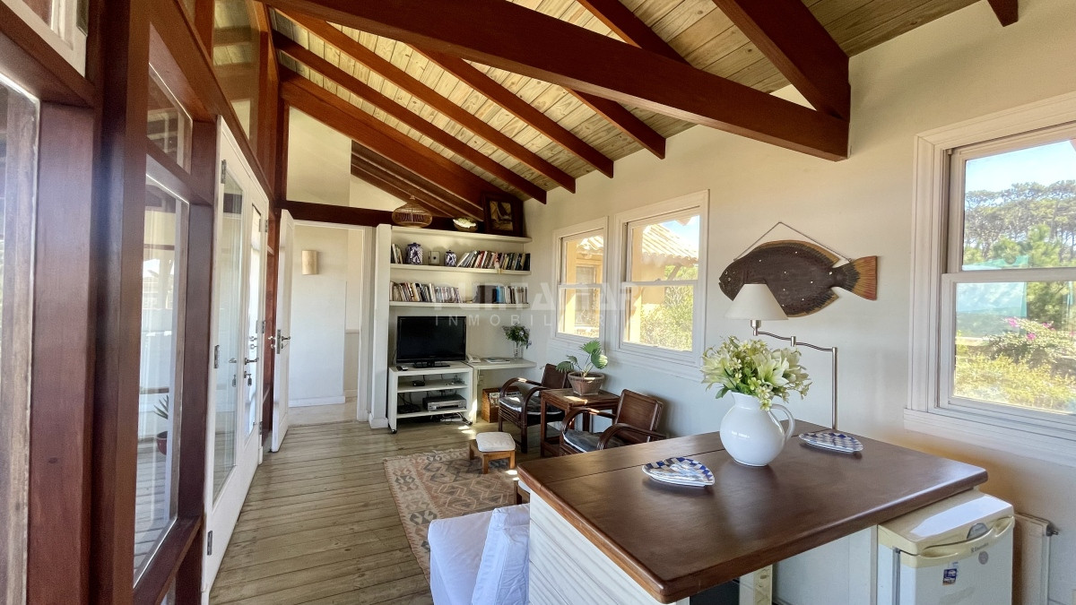 Casa ID.210794 - CASA 5 DORMITORIOS VISTA AL MAR EN BARRIO CERRADO LAGUNA BLANCA 