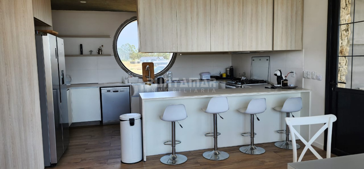 Casa ID.212882 - Casa en venta y alquiler en Pueblo Mio