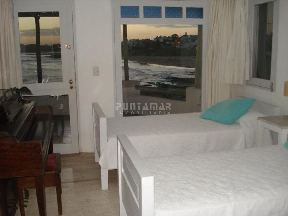 Casa ID.210911 - ALQUILER IMPACTANTE CASA PRIMERA LINEA EN LA PLAYA LA POSTA DEL CANGREJO