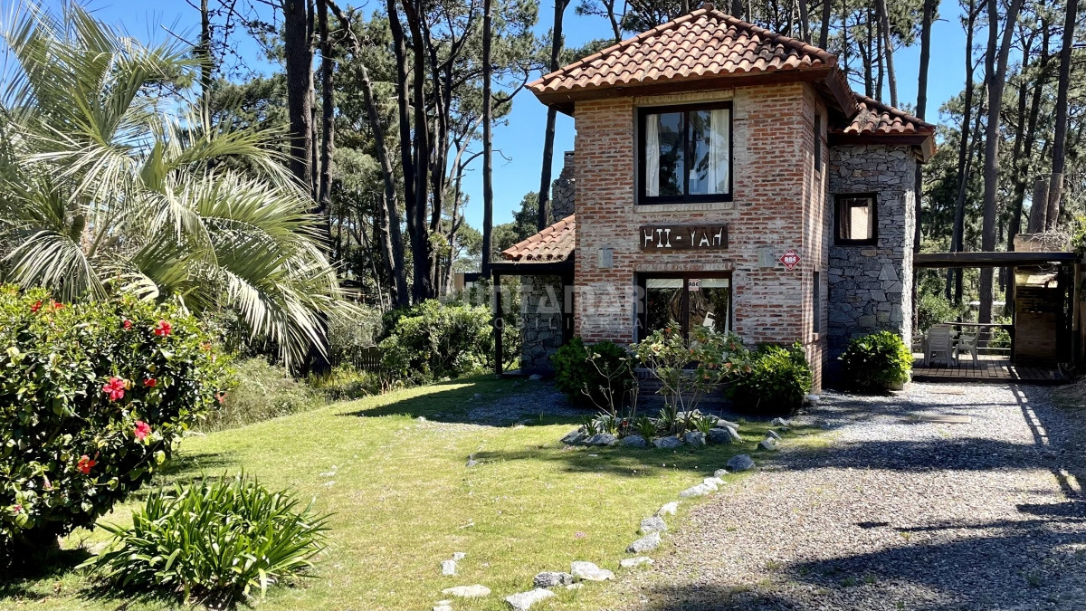 Casa ID.210845 - ALQUILER HERMOSA CASA A METROS DE PLAYA MONTOYA  
