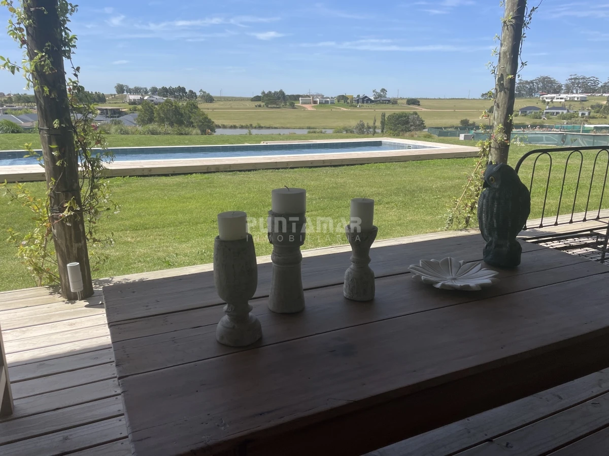 Casa ID.213168 - Casa en alquiler en Pueblo Mio