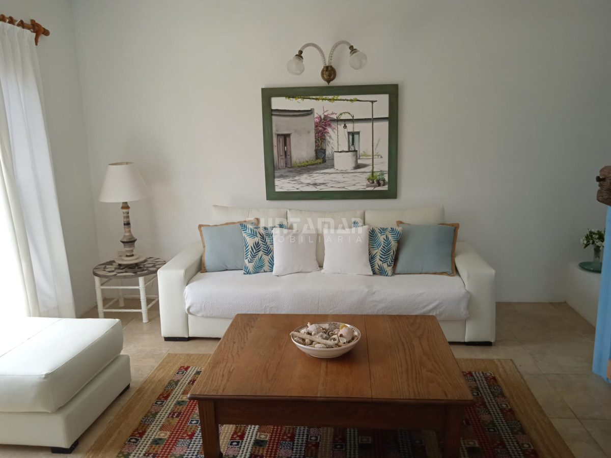 Casa ID.210986 - TRADICIONAL CASA EN ALQUILER EN LA BARRA - EL TESORO