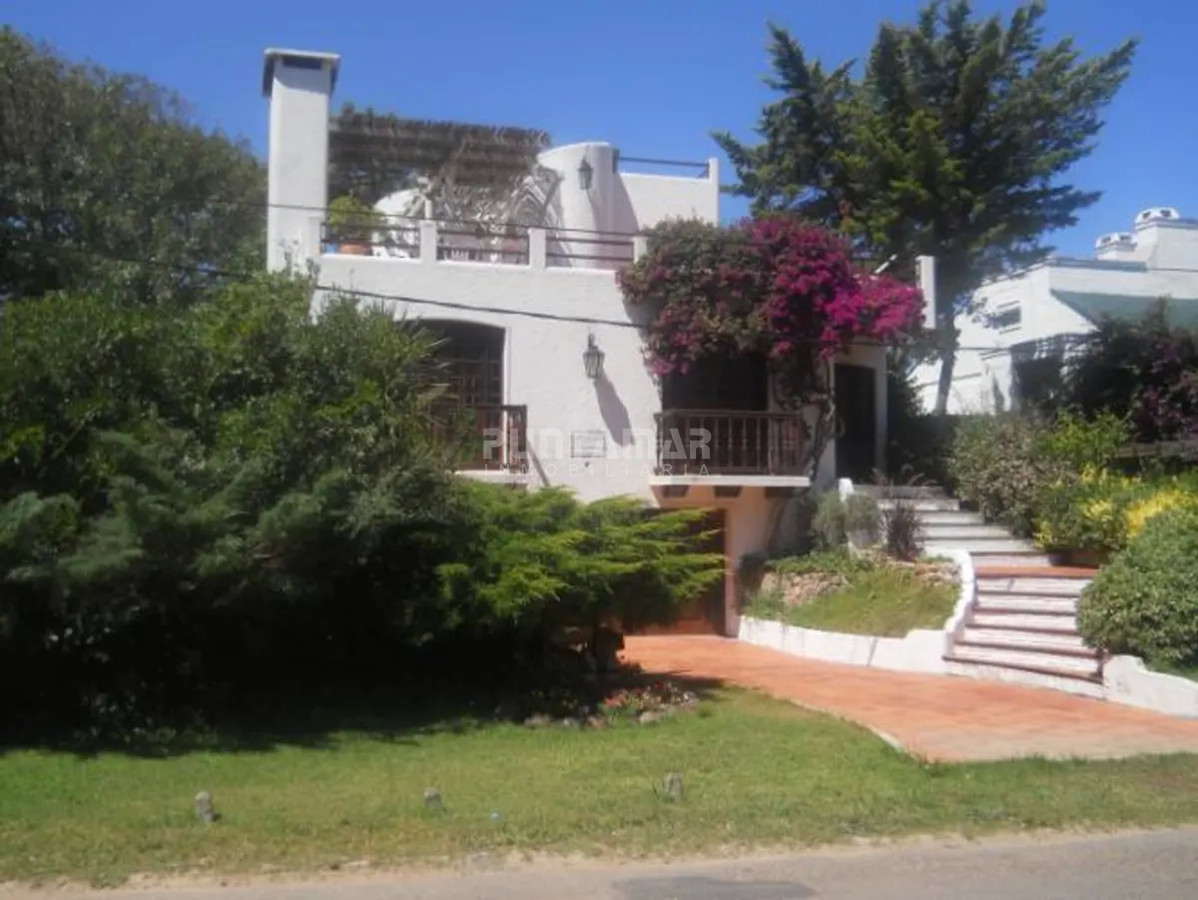 Casa ID.210688 - ALQUILER DE CASA A 1 CUADRA DEL MAR EN RINCON DEL INDIO