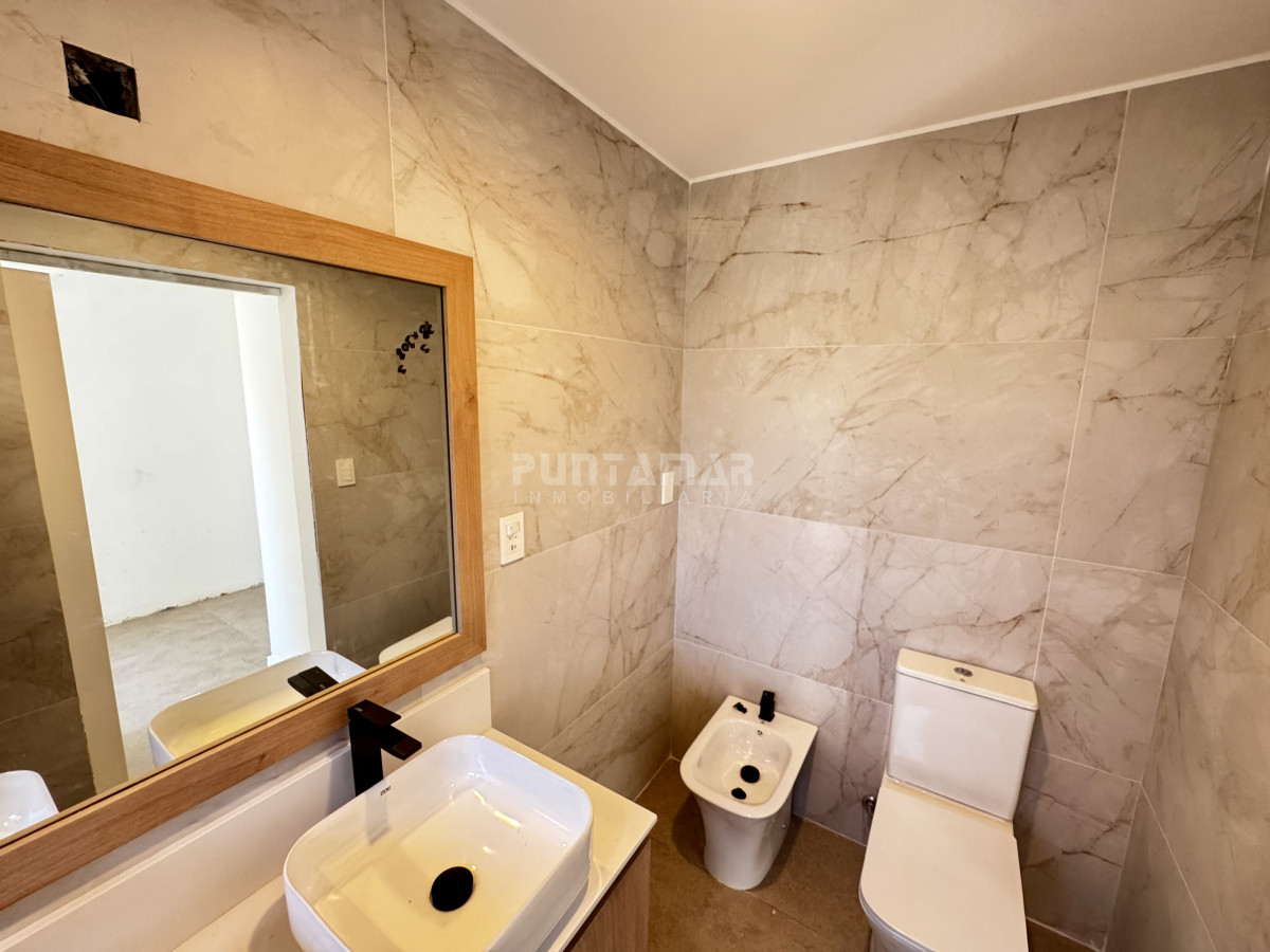 Casa ID.213666 - VENTA Y ALQUILER CASA A ESTRENAR EN BARRIO CERRADO LA CAÑADA - DISTRITO 52