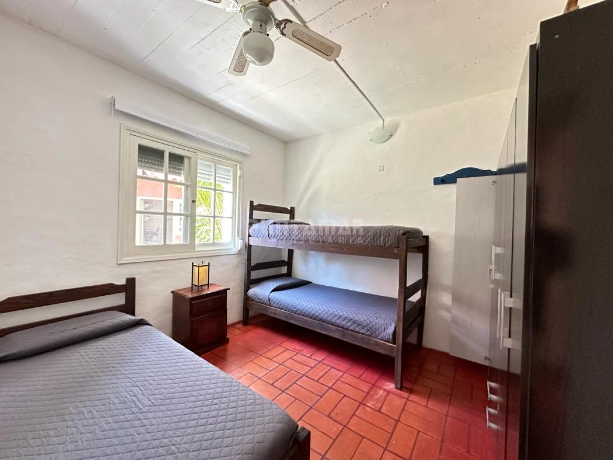 Casa ID.213227 - ALQUILER DE CASA  DORMITORIOS EN LA BARRA