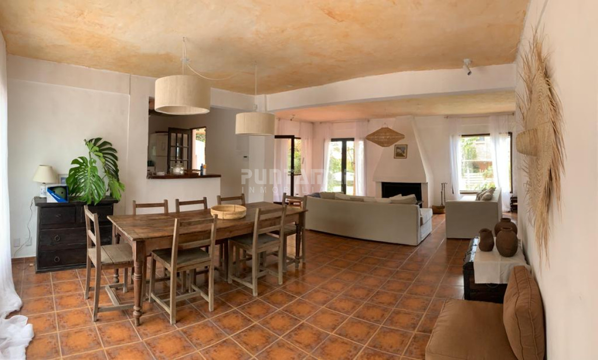 Casa ID.212888 - ALQUILER CASA EN MOTOYA 4 DORMITORIOS  CERCA DEL MAR
