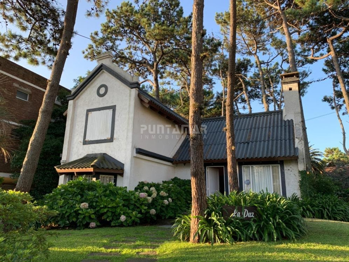 Casa ID.210714 - CASA 3 DORMITORIOS Y SERVICIO EN LA BRAVA PUNTA DEL ESTE