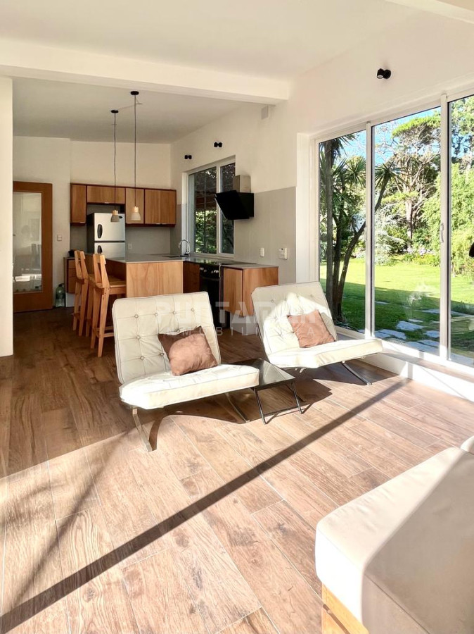 Casa ID.210662 - CASA DE 4 DORMITORIOS CON PISCINA