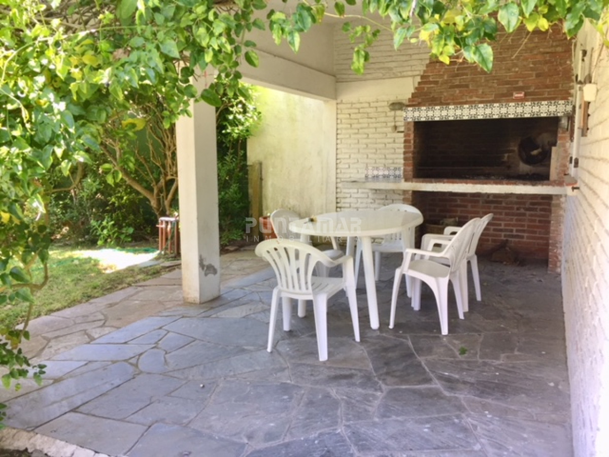Casa ID.210613 - ALQUILER CASA EN SAN RAFAEL A METROS DEL MAR 