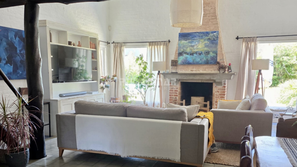 Casa ID.213091 - HERMOSA CASA CON PISCINA EN LA BARRA A 4 CUADRAS DEL MAR