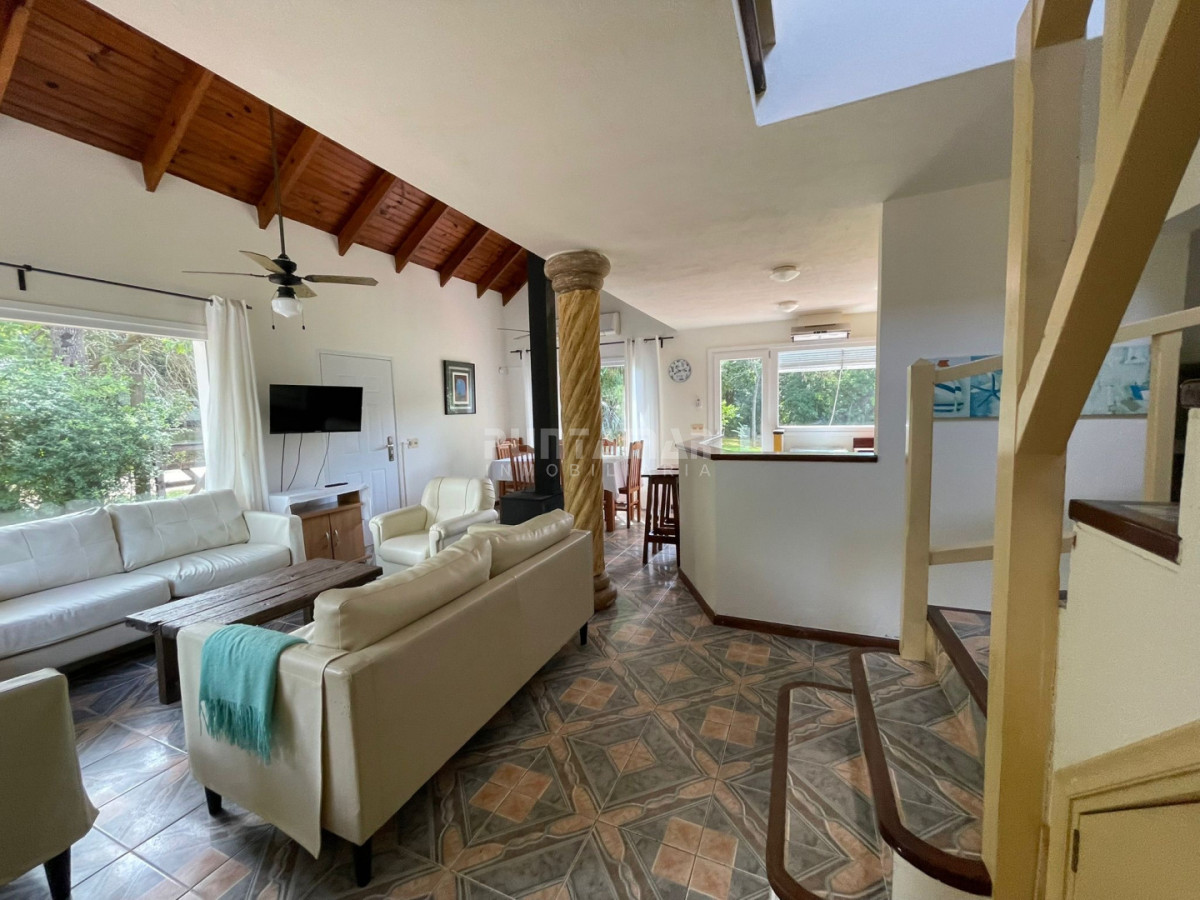 Casa ID.213858 - Casa en Miramar Acres, parque y piscina 