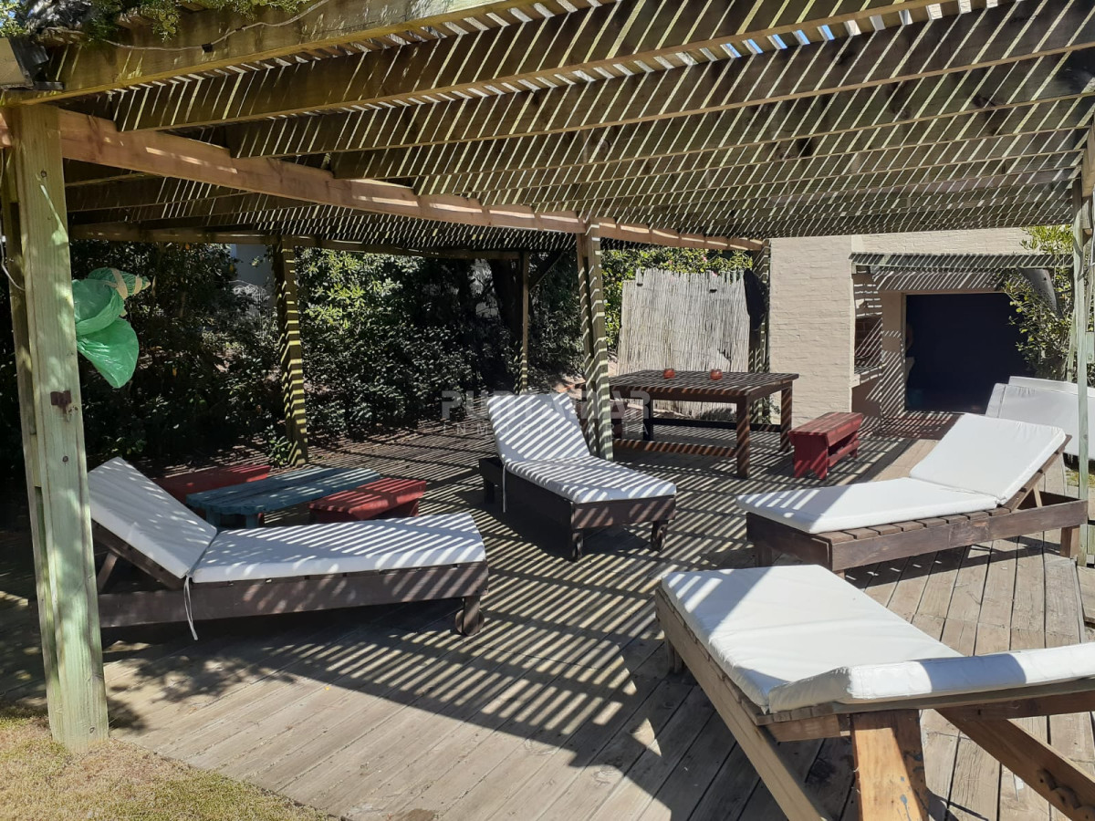 Casa ID.210968 - Casa en alquiler en Montoya, vista al mar