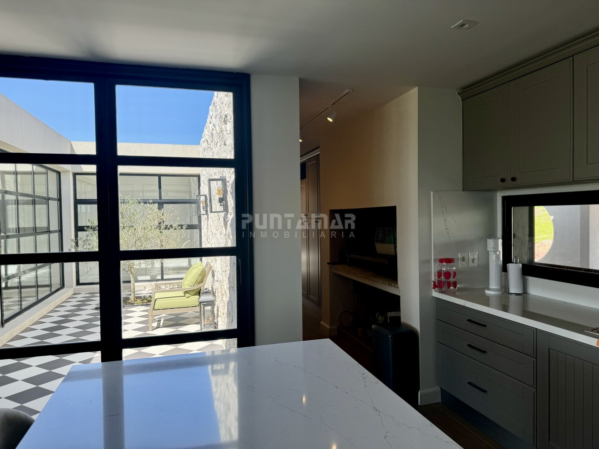 Casa ID.213412 - Casa en alquiler en Pueblo Mio