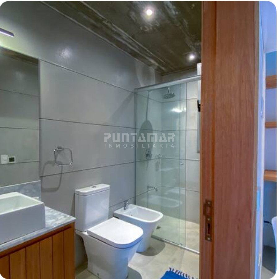 Casa ID.213486 - Casa moderna en alquiler en Montoya