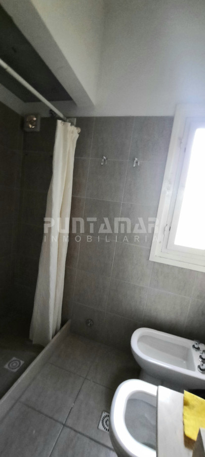 Casa ID.213537 - Casa de 3 dormitorios con dependencia en Lugano