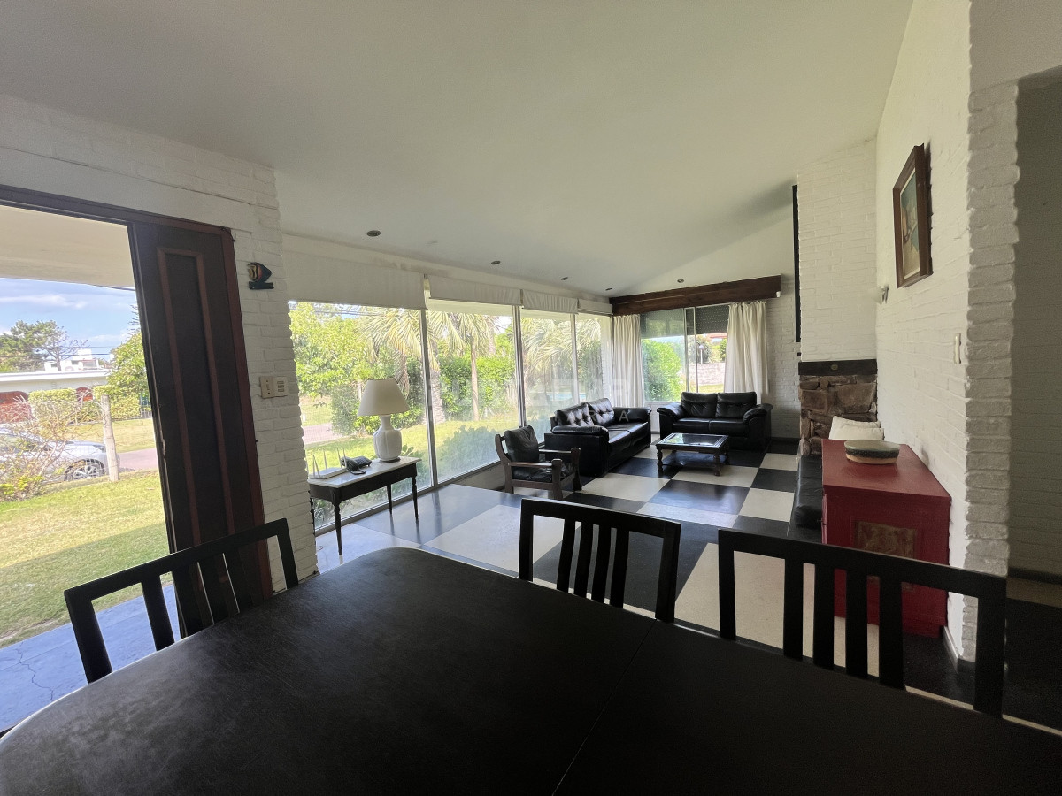 Casa ID.210703 - ALQUILER CASA 4 DORMITORIOS EN PARADA 23 DE LA BRAVA