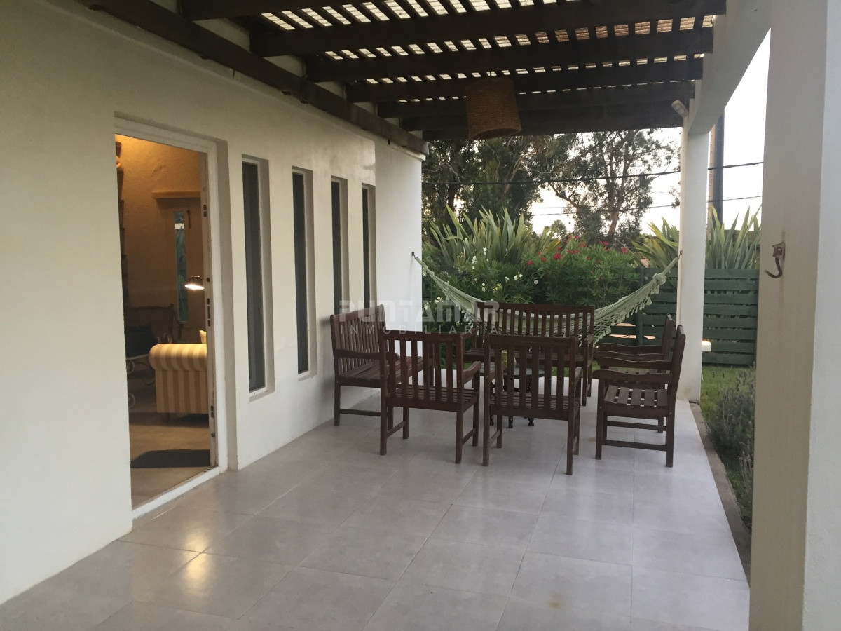 Casa ID.212004 - MODERNA CASA EN VENTA EN EL CHORRO A METROS DEL MAR