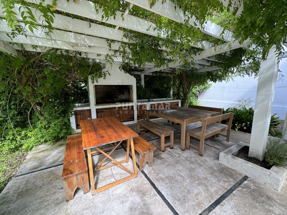 Casa ID.210691 - CASA  EN ALQUILER 3 DORMITORIOS CON PISCINA EN RINCÓN DEL INDIO