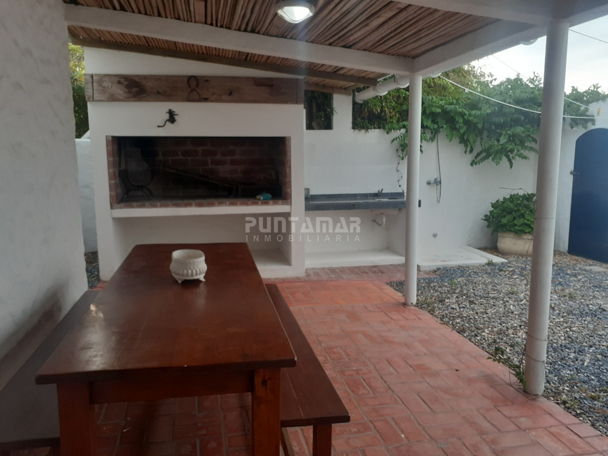 Casa ID.210815 - Casa en alquiler en La Barra, 3 dormitorios 