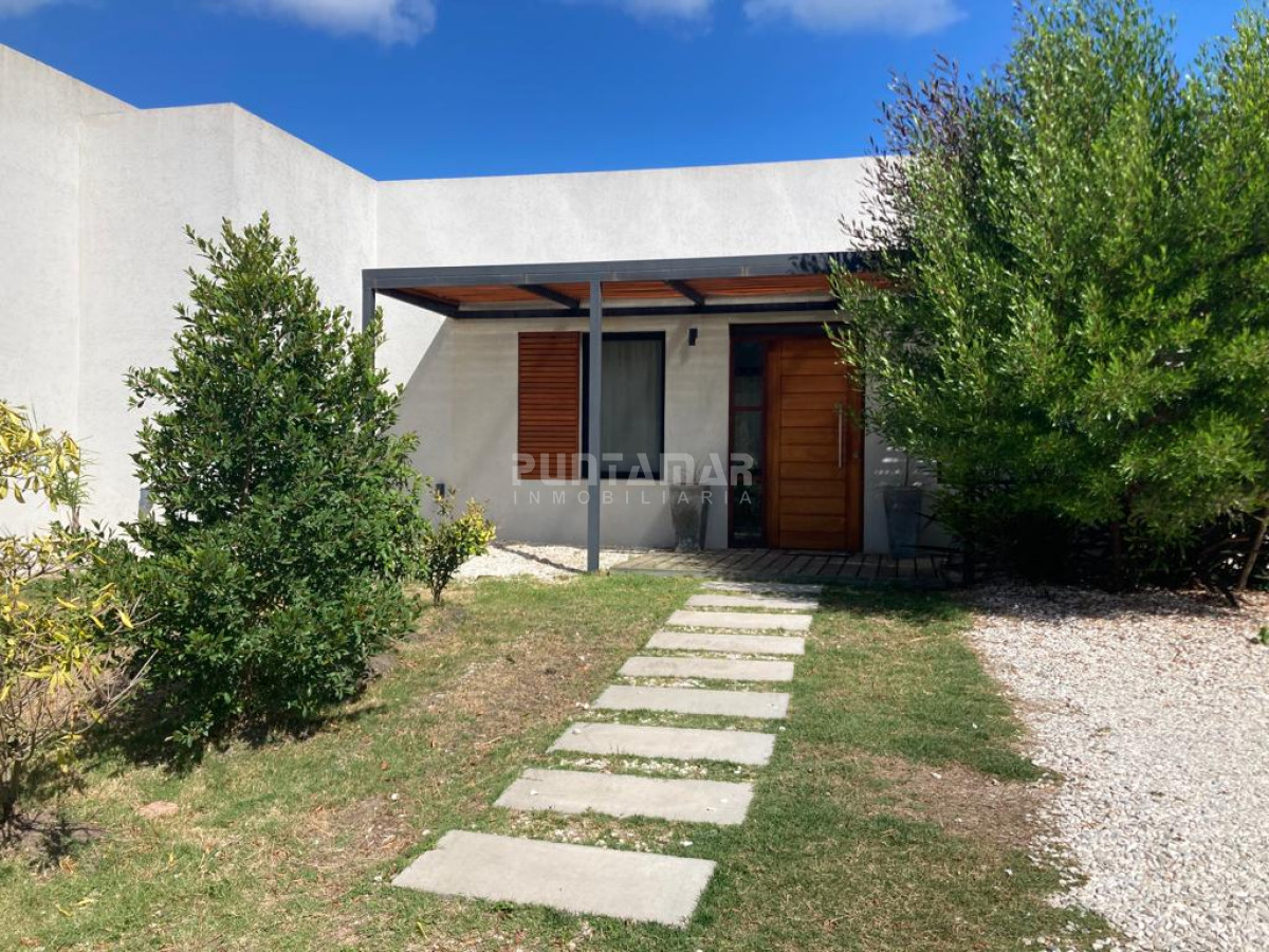 Casa ID.211970 - Muy linda casa a estrenar en la residence. 3 dormitos