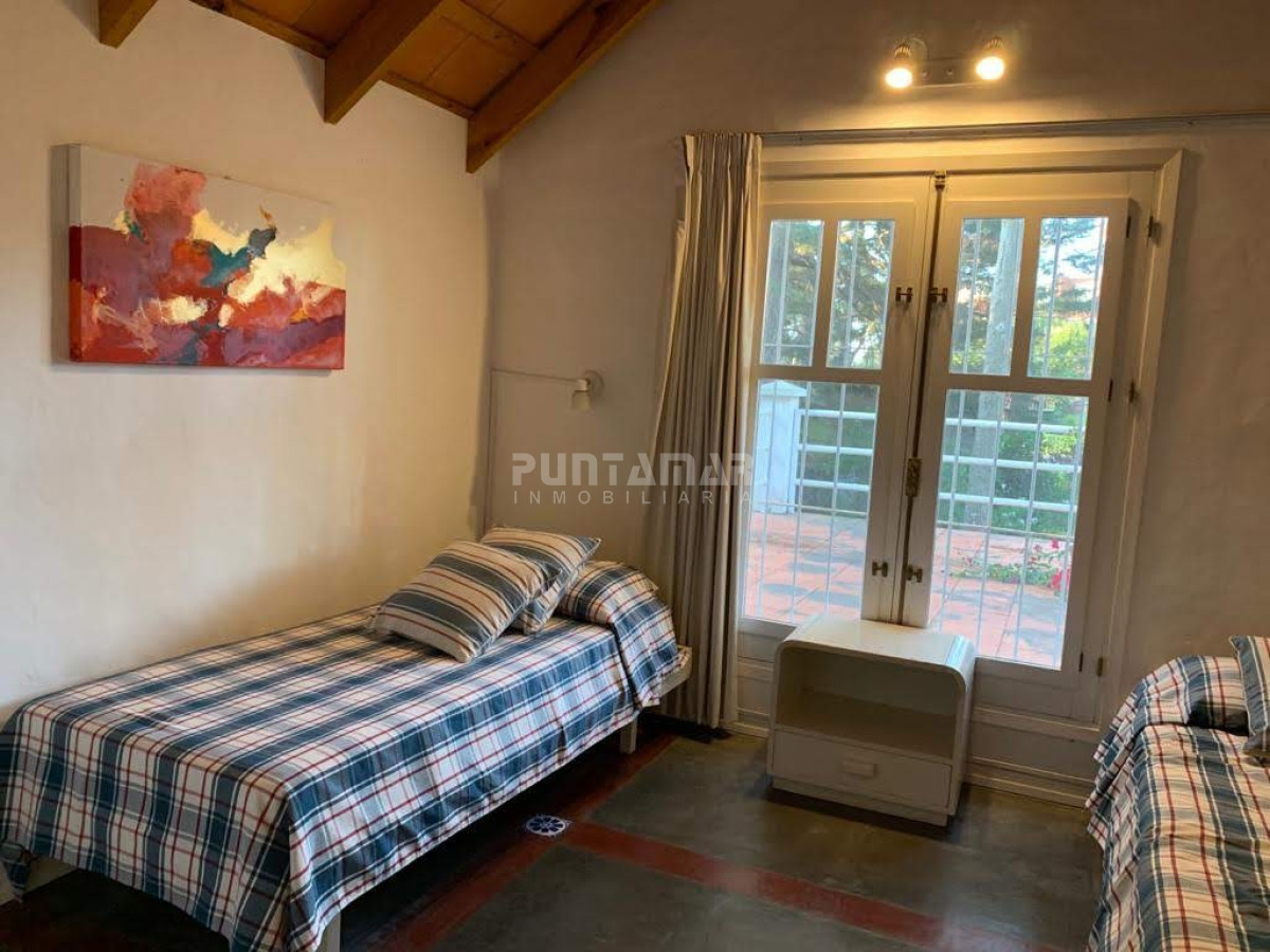 Casa ID.210714 - CASA 3 DORMITORIOS Y SERVICIO EN LA BRAVA PUNTA DEL ESTE