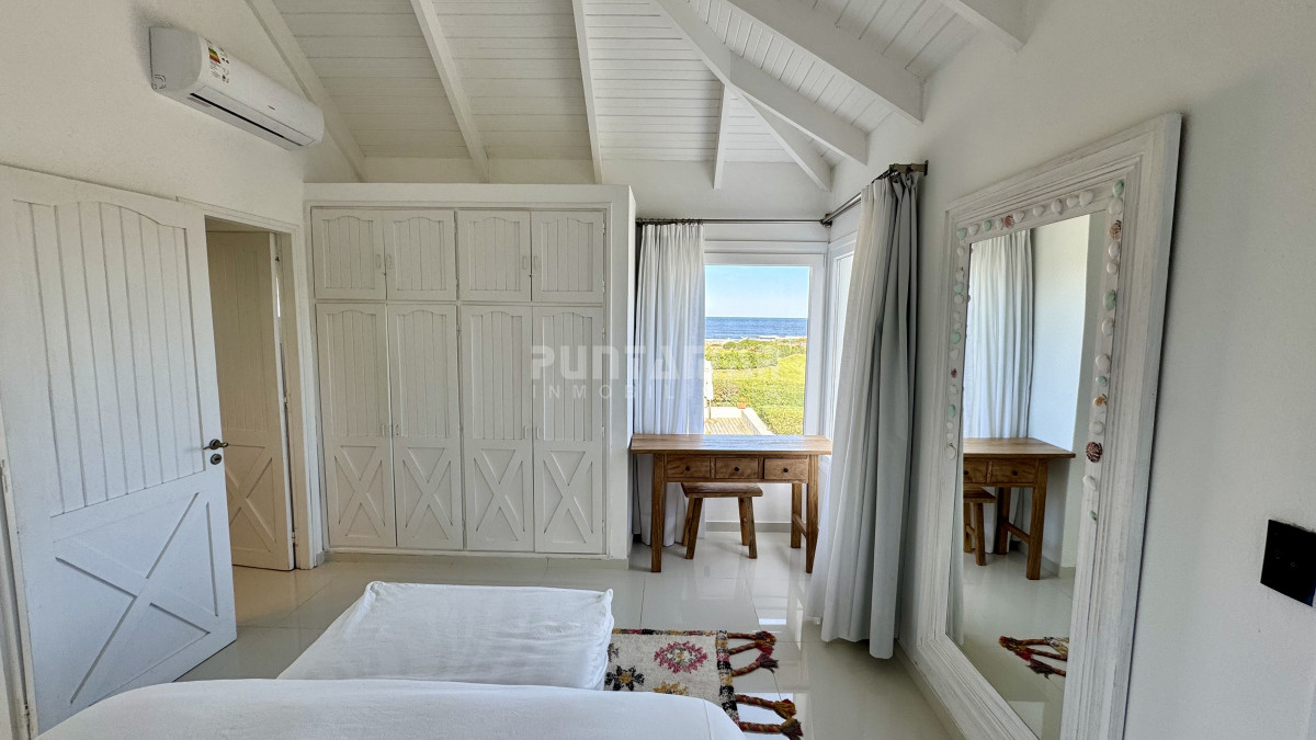 Casa ID.210970 - MODERNA CASA CON PISCINA EN MONTOYA A METROS DEL MAR 