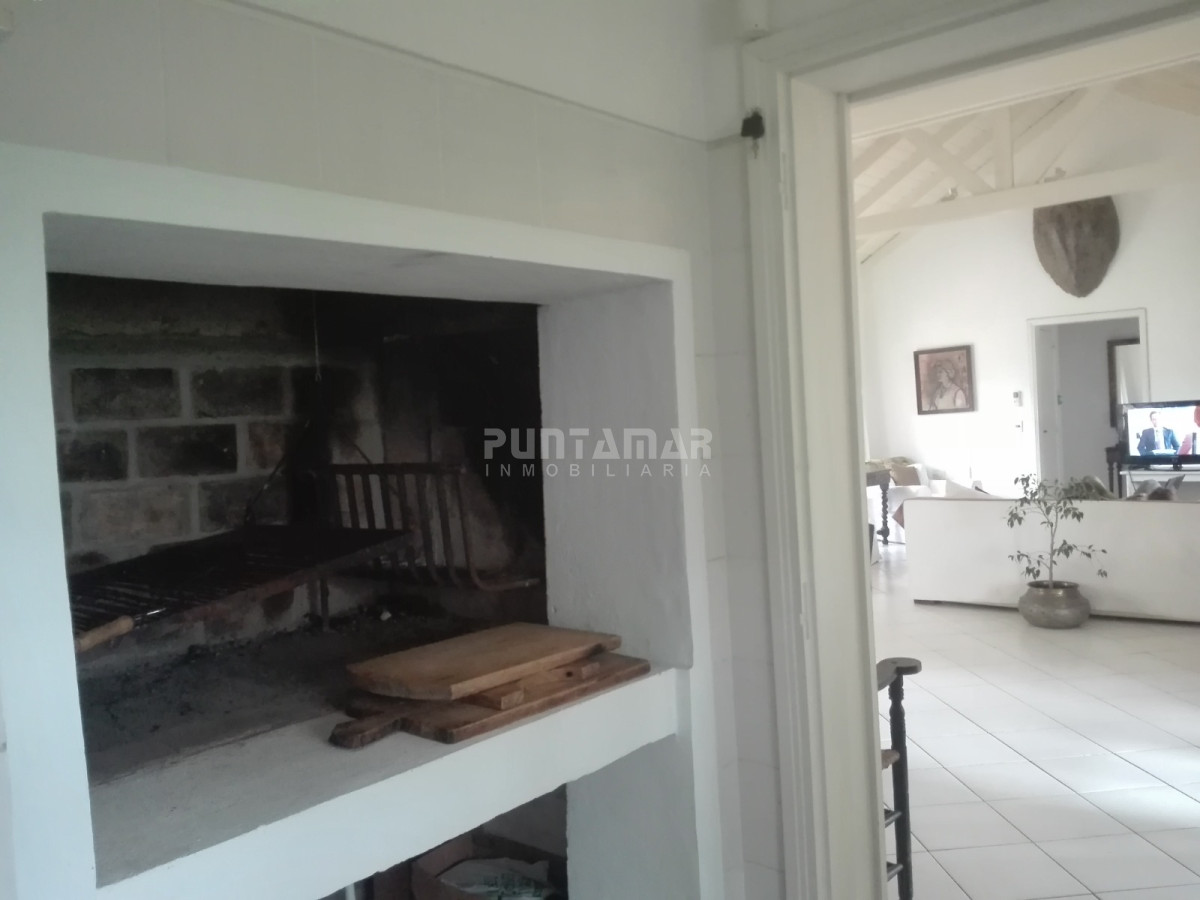 Casa ID.210900 - ALQUILER HERMOSA CASA EN LA BARRA A POCAS CUADRAS DEL MAR 
