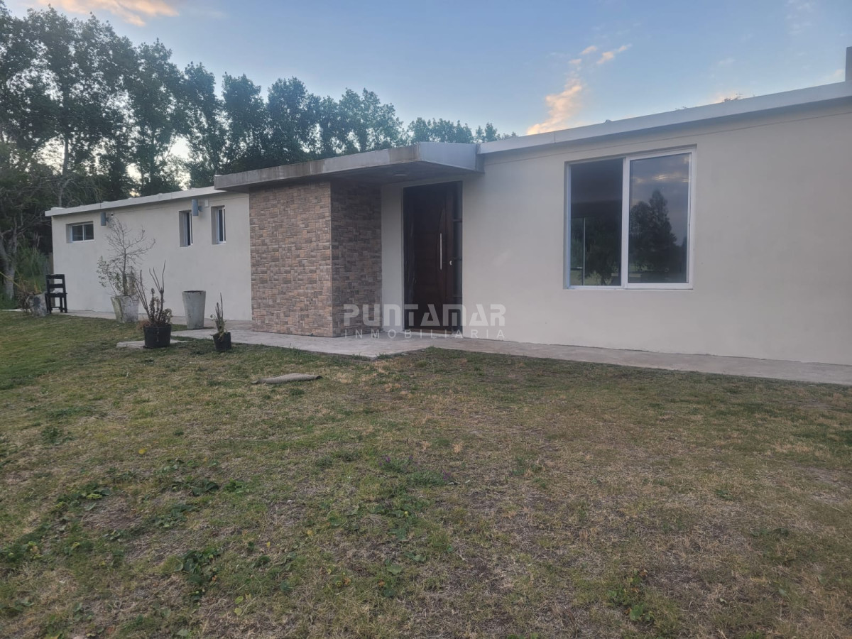 Casa ID.213575 - CASA EN VENTA SANTI EN BARRIO PRIVADO VERDE MORA