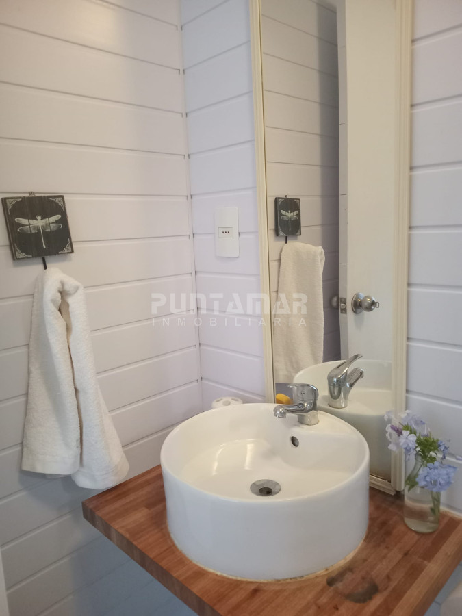 Casa ID.213671 - MUY LINDA CABAÑA 2 DORMITORIOS EN LA BARRA A 500 METROS DEL MAR 