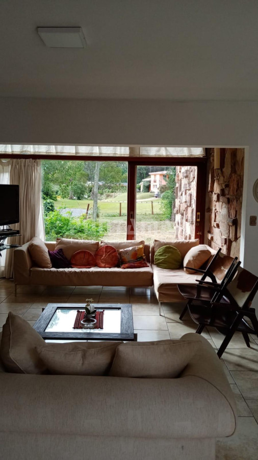 Casa ID.211111 - CASA EN ALQUILER SAN RAFAEL 3 DORMITORIOS 