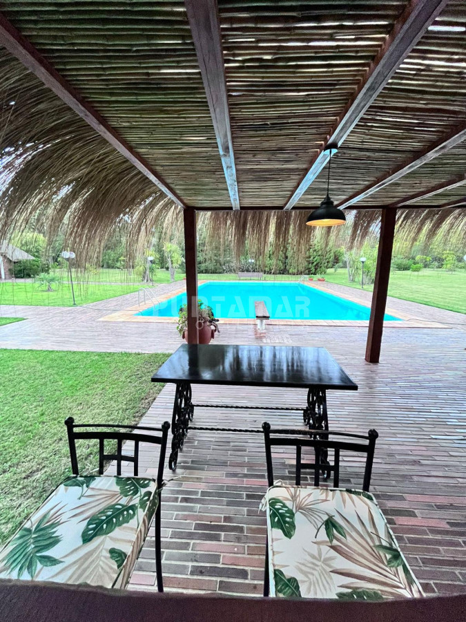 Casa ID.211979 - ALQUILER DE HERMOSA RESIDENCIA EN EL GOLF