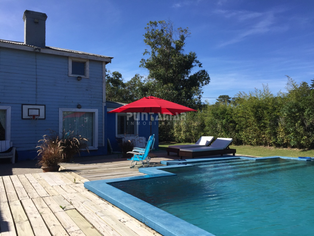 Casa ID.213091 - CASA CON PISCINA EN LA BARRA A 4 CUADRAS DEL MAR