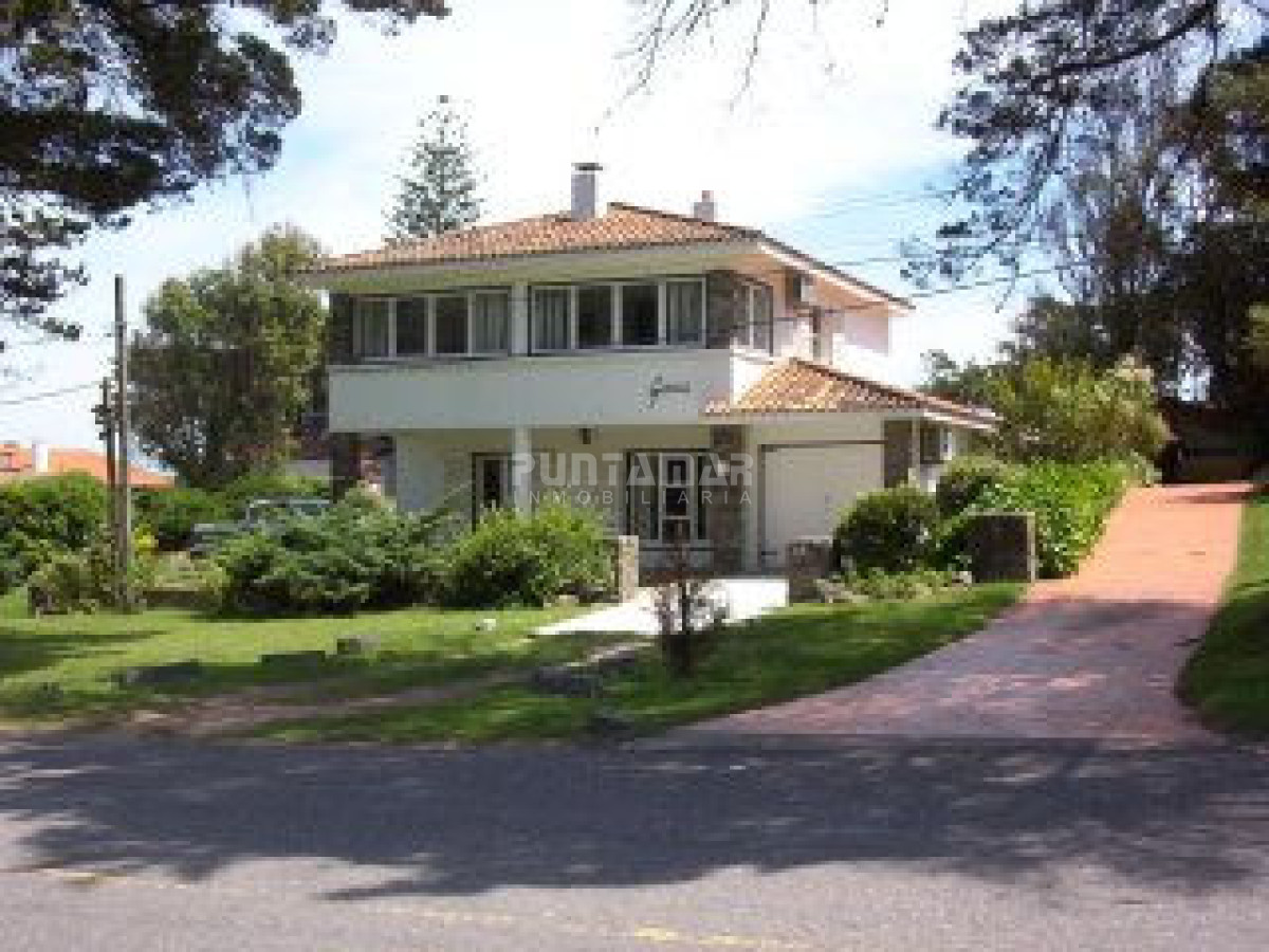 Casa ID.210613 - ALQUILER CASA EN SAN RAFAEL A METROS DEL MAR 