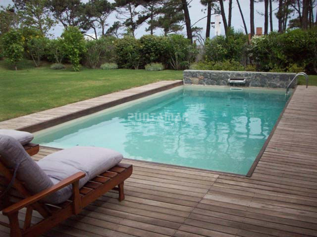 Casa ID.210700 - HERMOSA CASA EN VENTA A METROS DEL MAR EN RINCÓN DEL INDIO