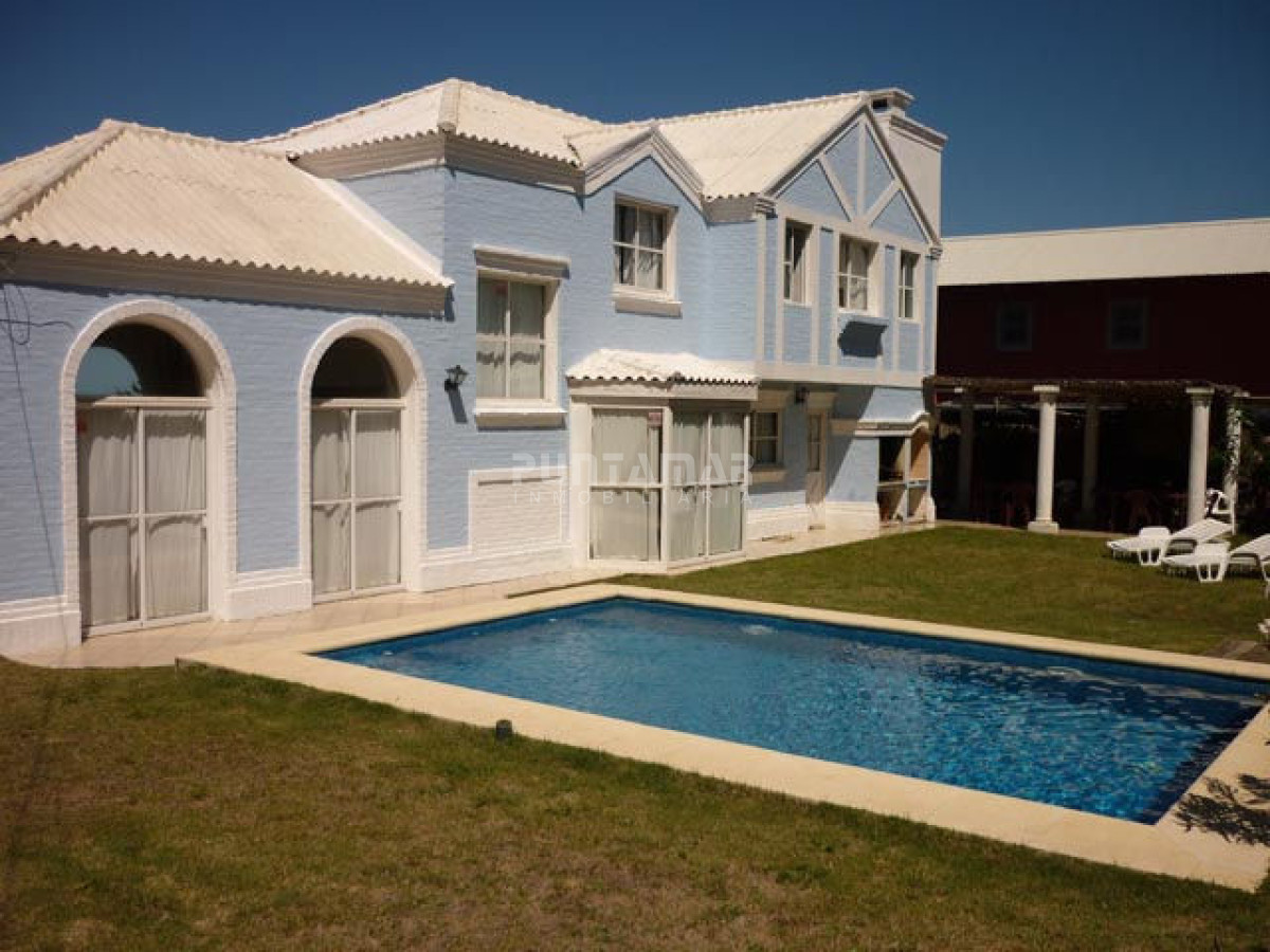 Casa ID.210747 - Hermosa Casa en Montoya, con vista al mar