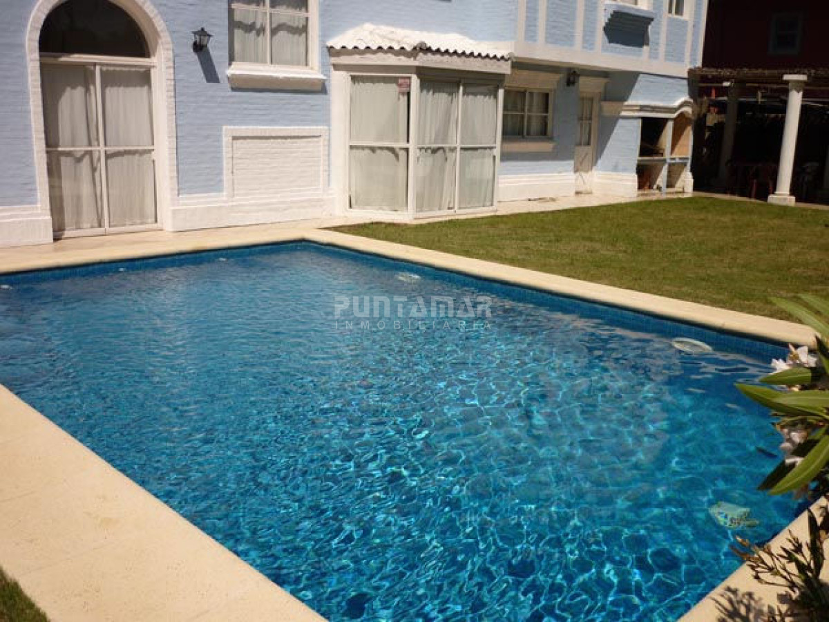 Casa ID.210747 - Hermosa Casa en Montoya, con vista al mar