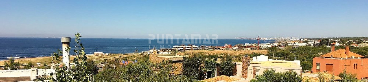 Casa ID.210785 - VENTA DE CASA EN PUNTA DEL ESTE, EL CHORRO 5 DORMITORIOS