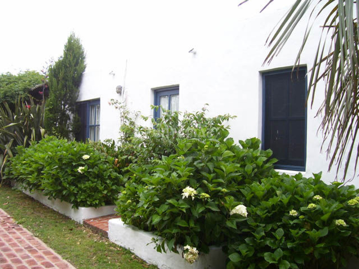Casa ID.210815 - Casa en alquiler en La Barra, 3 dormitorios 