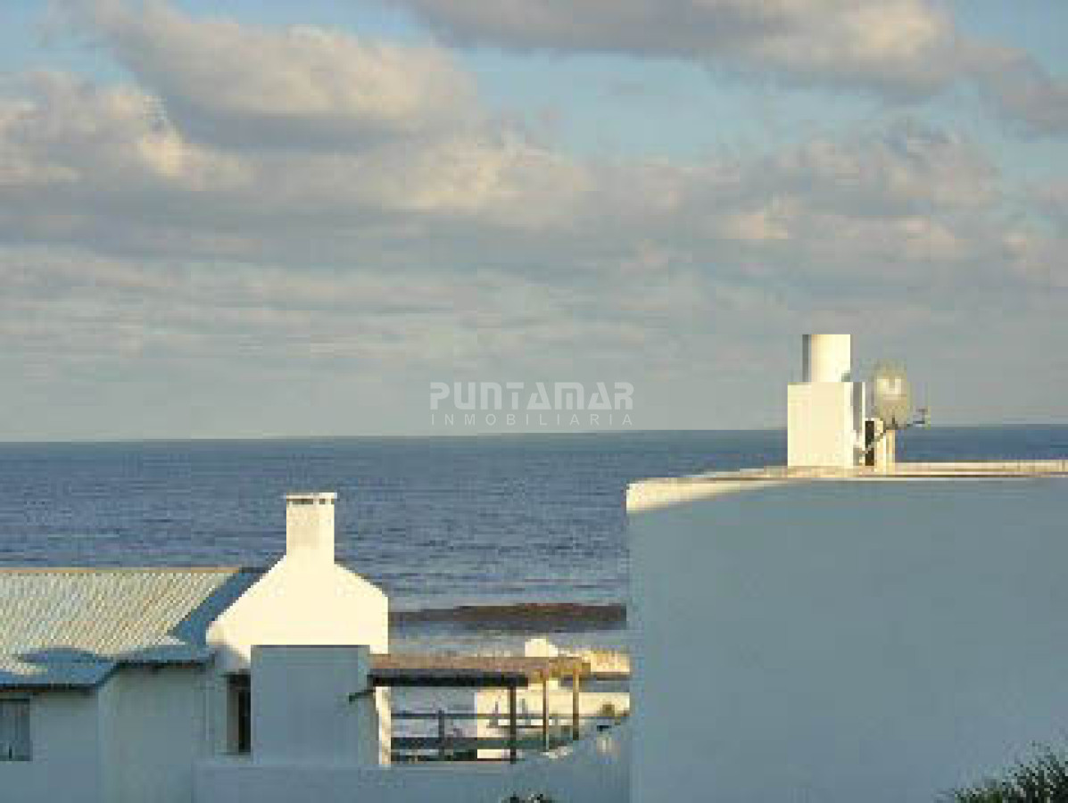 Casa ID.210816 - VENTA CASA EN LA BARRA DE LA RUTA AL MAR