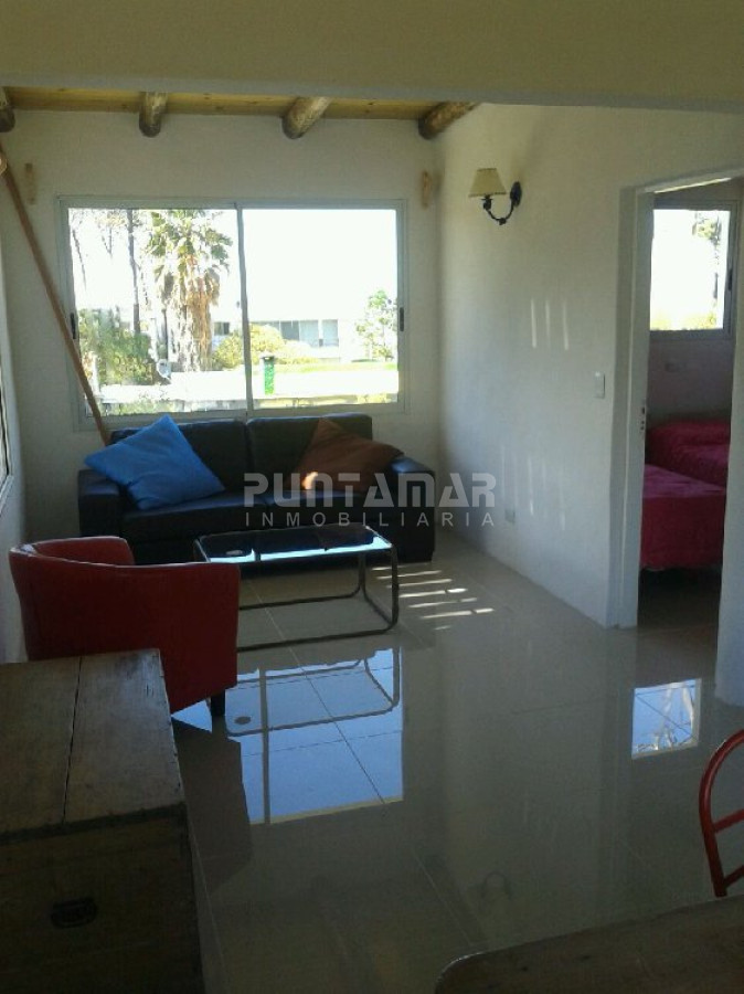 Casa ID.210842 - Casa de 5 dormitorios en alquiler en Montoya